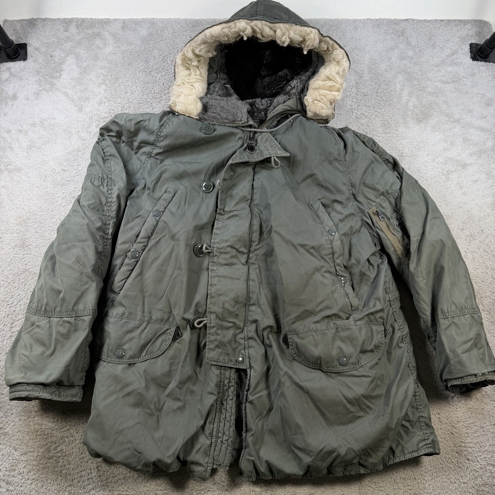 US Military Type N-3B Parka Sz Large Green Extreme Cold Weather Fur Hood Jacket
